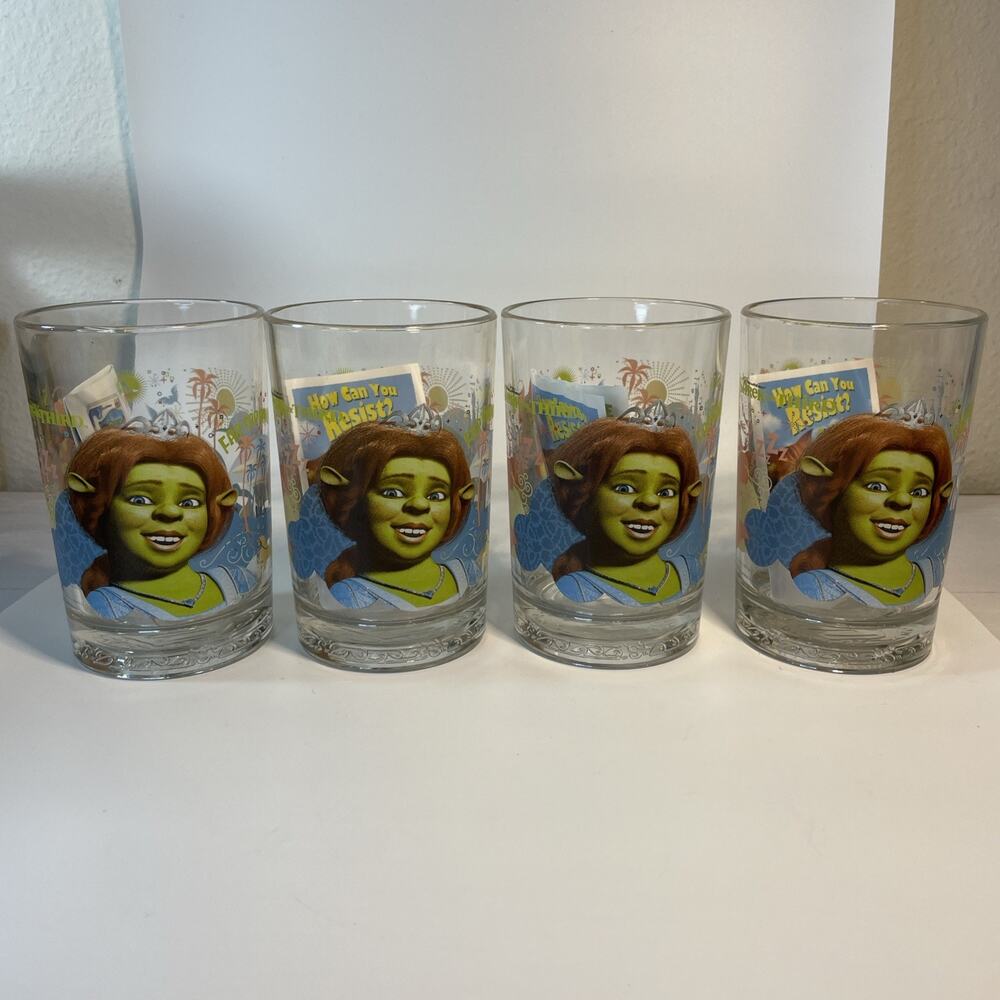 McDonald's Shrek the Third Set of 4 Collectible Glasses 2007 With Inserts